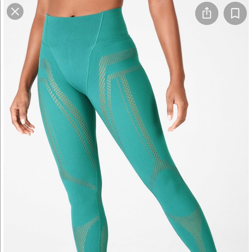 Fabletics Sculptknit Leggings